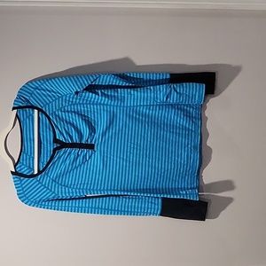 #11 Lululemon blue striped active top with snap detail EUC size 10